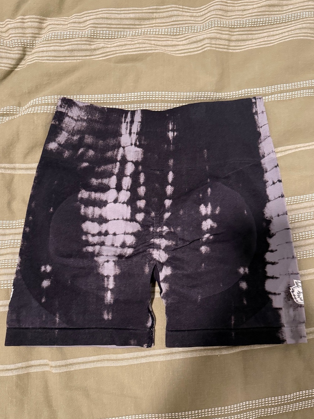 Darc Sport Tie-Dye Seamless Shorts & Bra Set - Picture 4 of 7